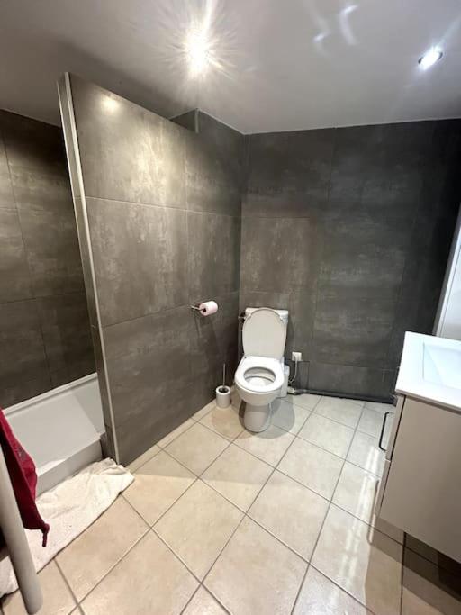 Charmant studio avec mezzanine - Apartment mit 1 Schlafzimmer - 9