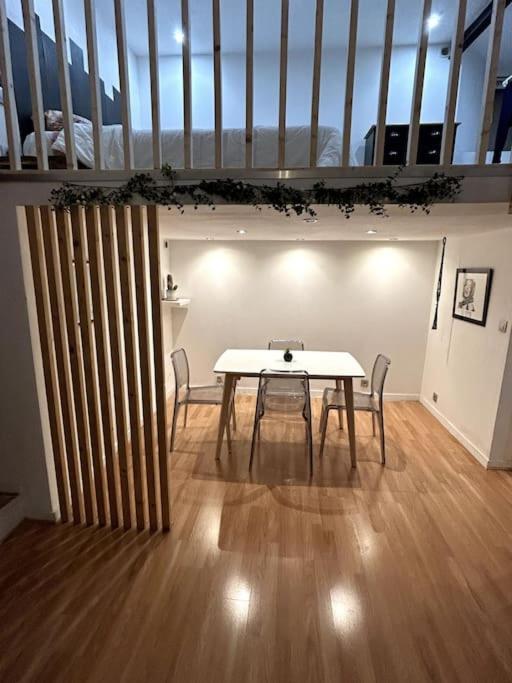 Charmant studio avec mezzanine - Apartment mit 1 Schlafzimmer - 12