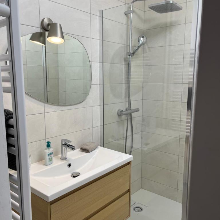 Charmant 2 pièces proche de Cannes - Appartement 1 Chambre - 8