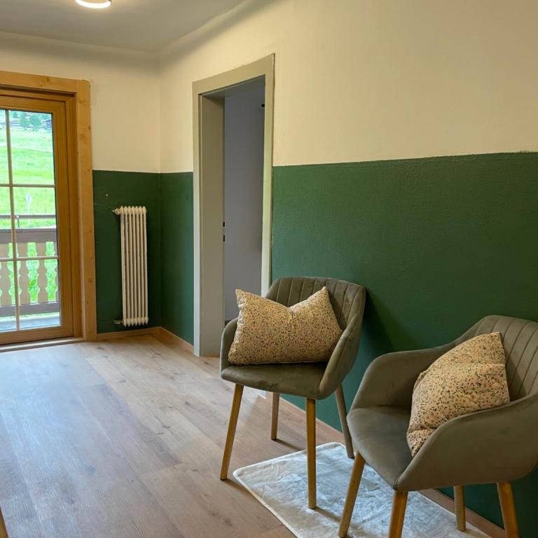 SÖLLHOF Ferienhaus mit 11 Schlafzimmern I großer Gemeinschaftsraum I Skibushaltestelle I 10 Min zum Skigebiet - Ferienhaus - 17