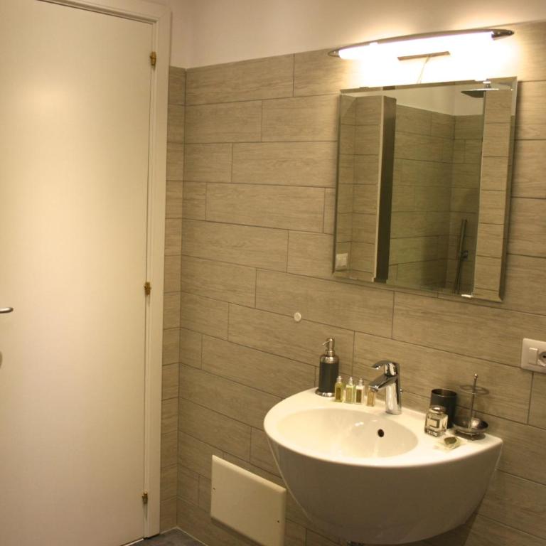 Domi Apartments Wellness Pompei - Appartamento Superior - 9