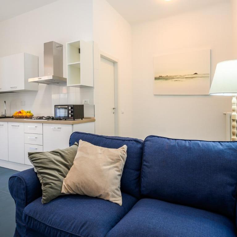 In Fondo al Mar - Three-Bedroom Apartment with Balcony - 32