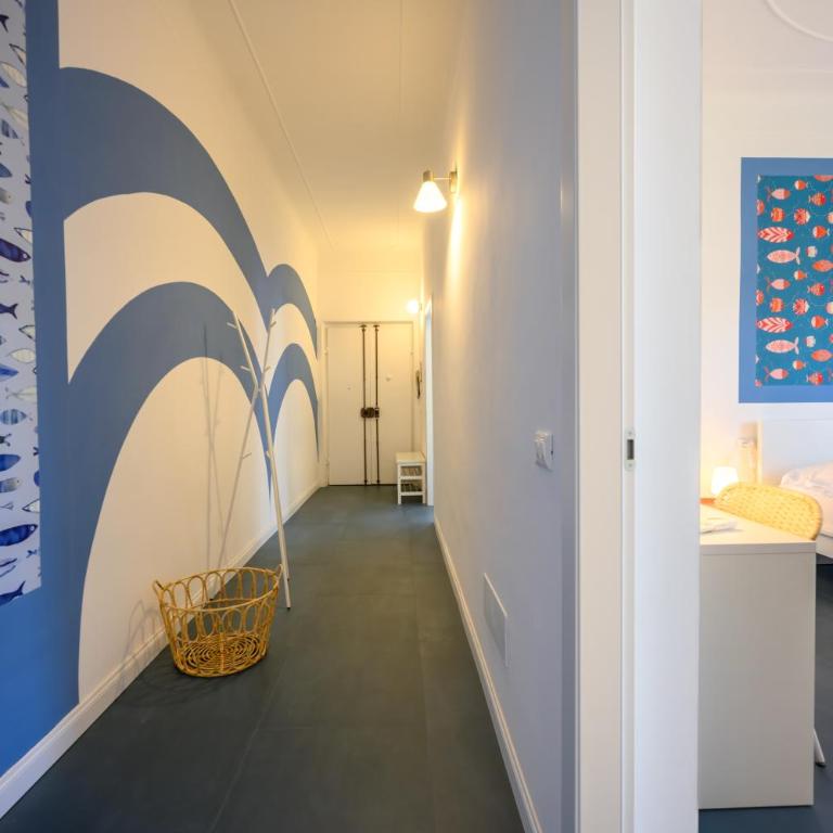 In Fondo al Mar - Three-Bedroom Apartment with Balcony - 5