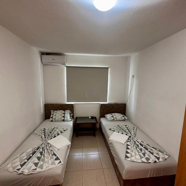 Apartmani ARIANA - Deluxe Double Room with Balcony - 1