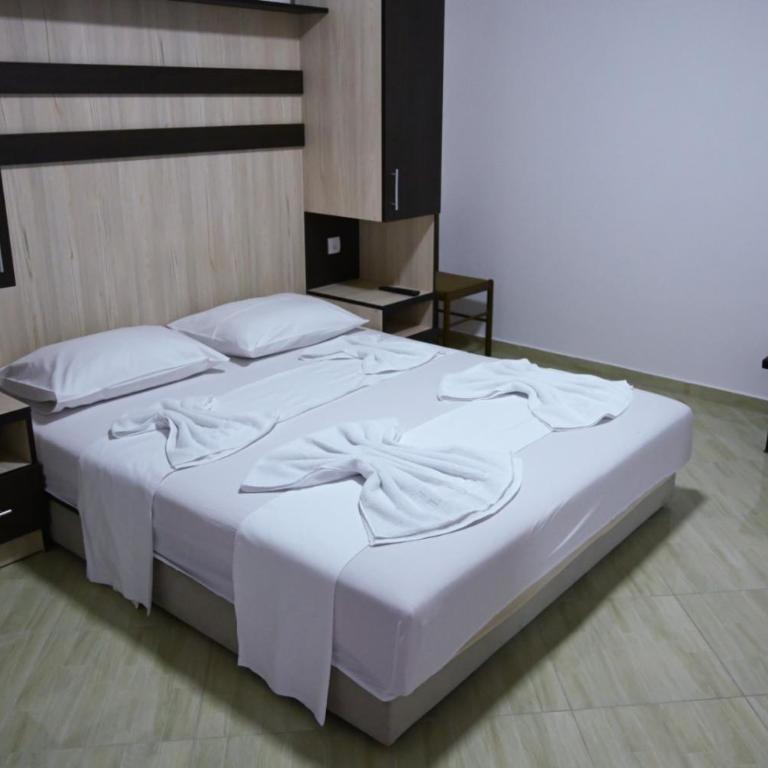 Vukli Apartments - Two-Bedroom Apartment - 6