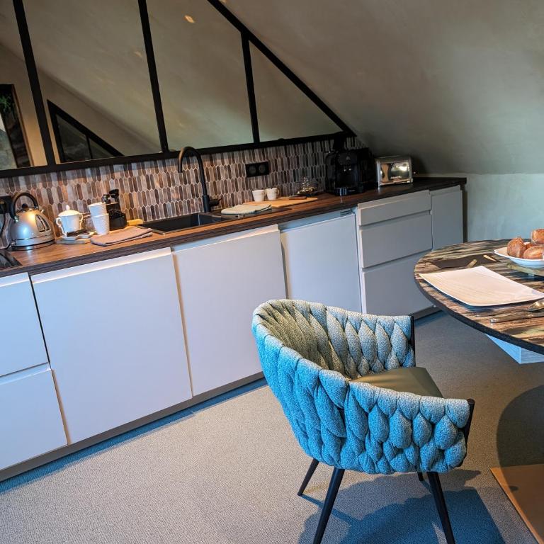Les suites du Bouddha Bleu - Apartamento de 1 dormitorio con bañera de hidromasaje - 13