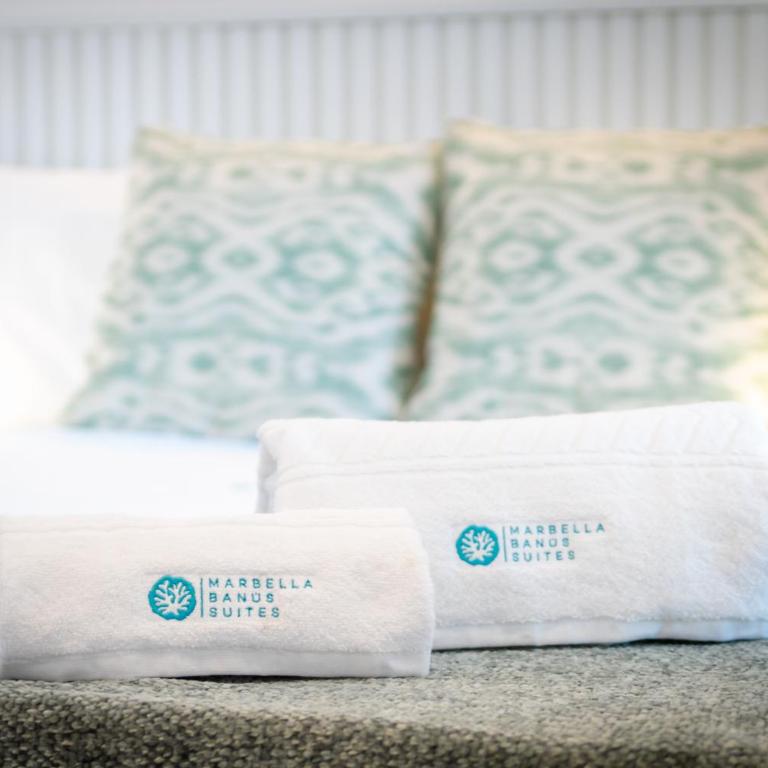 MARBELLA BANUS SUITES - Brand New and Exclusive Banus Port Seafront Flat - Apartamento Deluxe de 2 dormitorios con balcón - 59