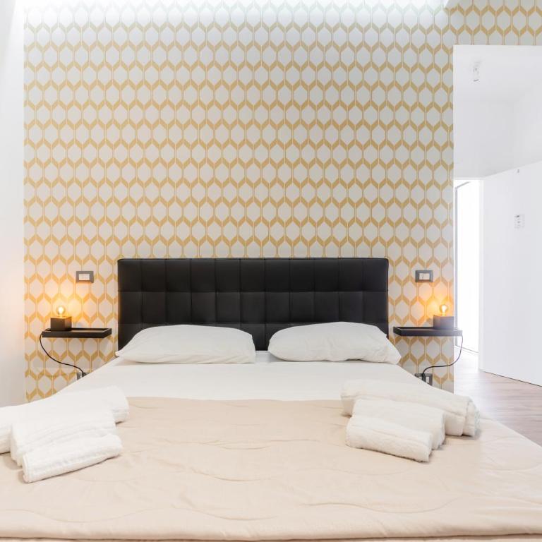 Pietramare Luxury Suites - Queen Room with Spa Bath - 20