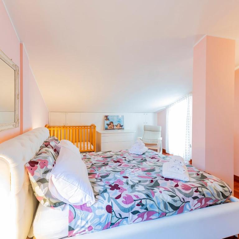 GuestHost - Two-Levels Apartment with Balconies near the Beach - Appartamento con 1 Camera da Letto - 22