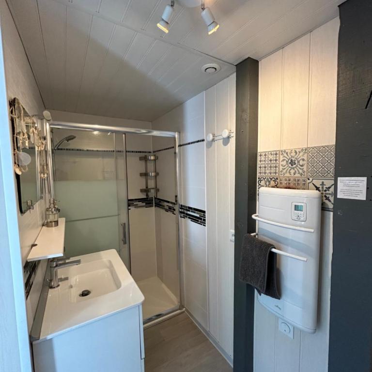Maison MAHECO - Maison 1 Chambre - 7