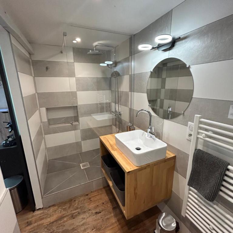 Maison MAHECO - Maison 1 Chambre - 5