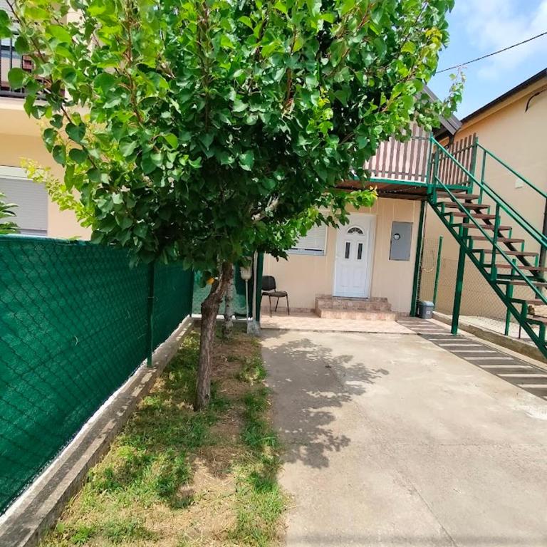 A1 - Airport Belgrade Apartment - Economy Dvokrevetna Soba sa Bračnim Krevetom - 14