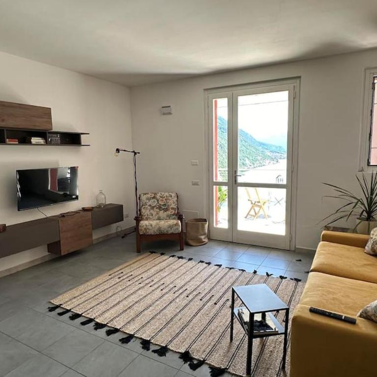 Aurora's Home Lake View Apt - Appartamento con 2 Camere da Letto - 8