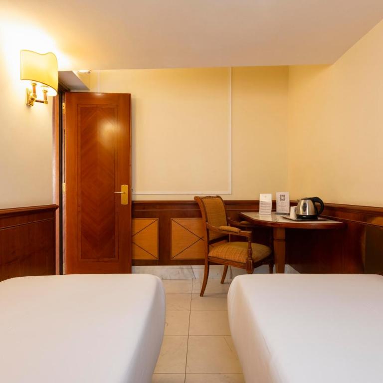 Hotel Hiberia - Suite con Terrazza - 4