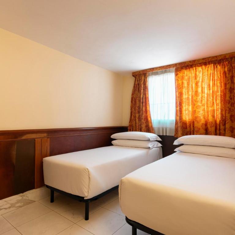 Hotel Hiberia - Suite con Terrazza - 9