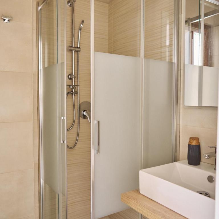 Vista Apartment Bardolino - Appartamento con 2 Camere da Letto - 32