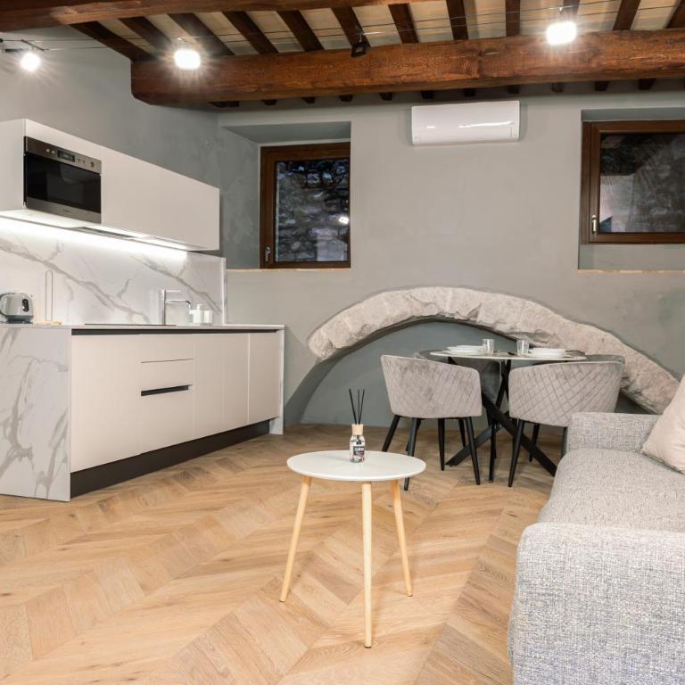 Maison Fontebella 56 - Assisi Centro - Appartamento con 1 Camera da Letto - 1