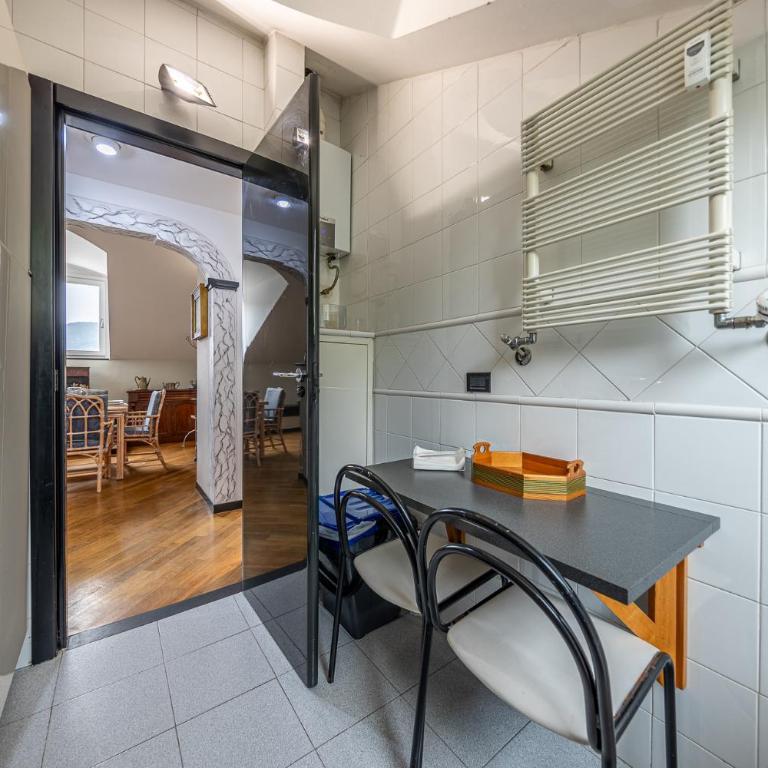 CASA ALESSANDRA Comfort, Wi-Fi e Parcheggio - Appartamento Standard con 2 Camere da Letto - 21