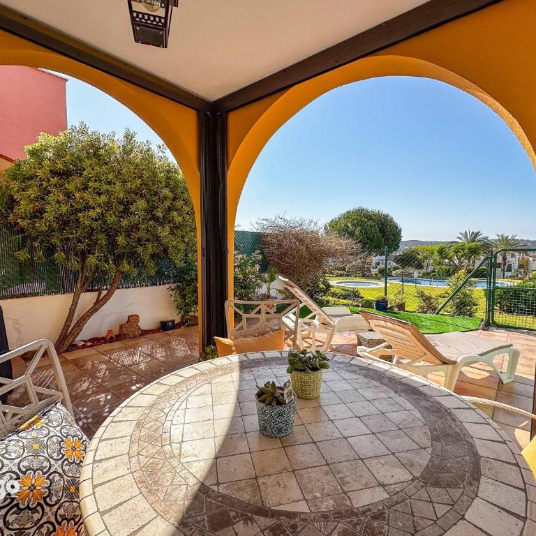 South Facing Townhouse - Direct Pool - ANN01 - Casa Unifamiliar de 2 dormitorios - 32