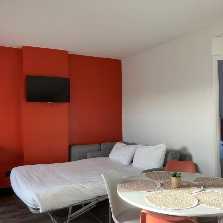 Brit Hotel Saint-Nazaire Centre - Suite Supérieure - 1