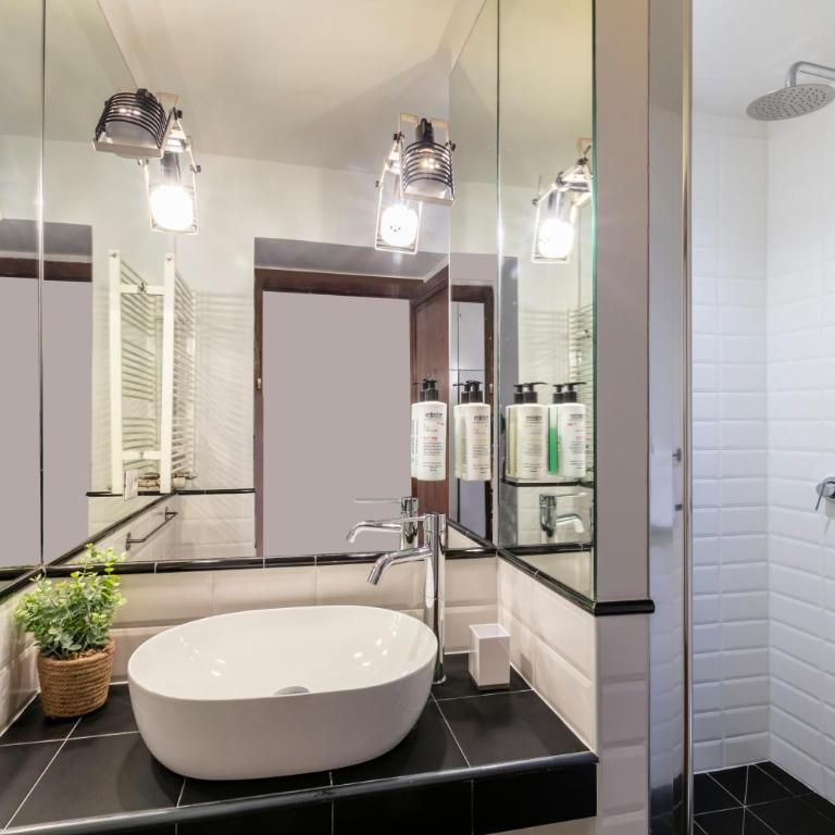 ROMAC Leone Apartments - Appartamento Superior - 9