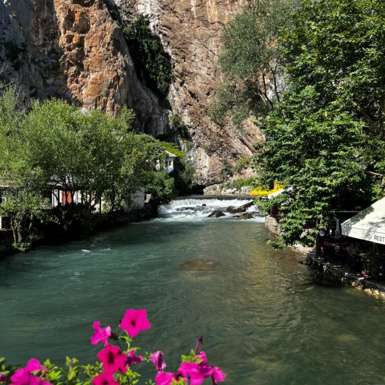 Apartment Emi - Three-Bedroom Apartment - 11