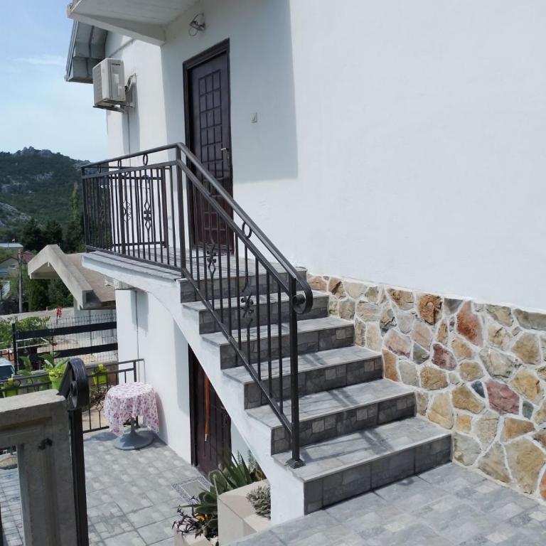 Apartman Jovanovic - Apartman sa 2 Spavaće Sobe - 7