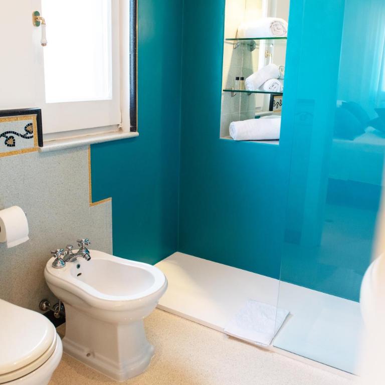 B&B Caporivo - Double Room with Sea View - 10