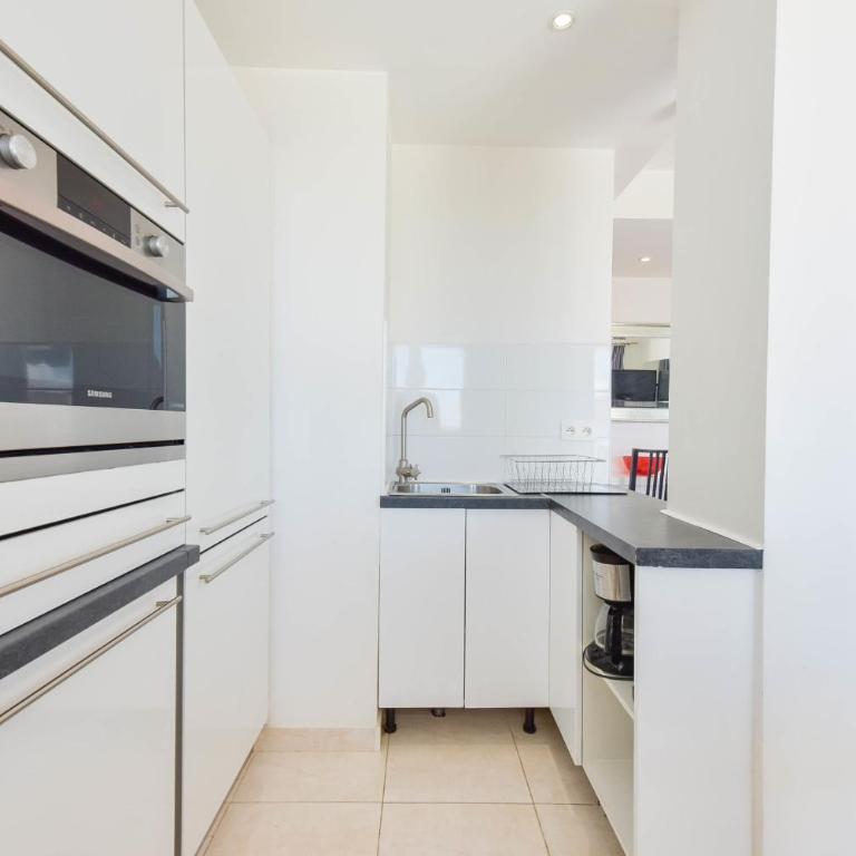 Cozy top-floor 2-Br apartment terrace and sea view - Appartement - 6