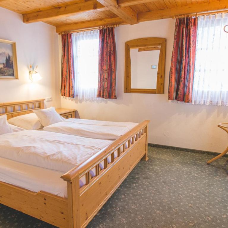 Bichlhof Appartements, mit Wellness im Hotel Charlotte - Apartment with open gallery - 6