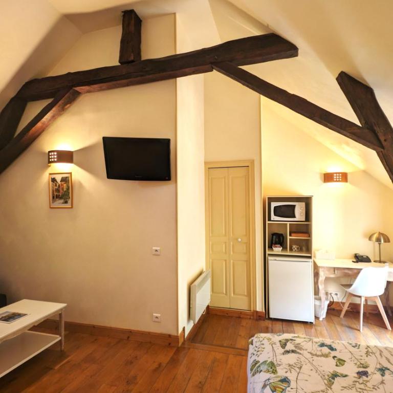 La Villa des Consuls - Gîte de tourisme de charme - Grande Chambre Double (2ème Étage) - 5