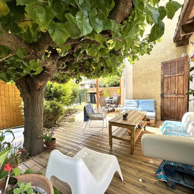 Le Cocon, Appartement pour 2 personnes à 5 minutes de la plage de l'Almanarre à Hyères - Apartment - Erdgeschoss - 7