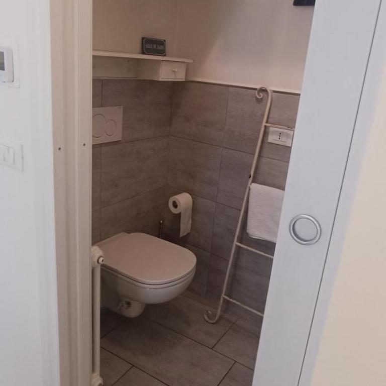 Carducci - Deluxe Room - 4