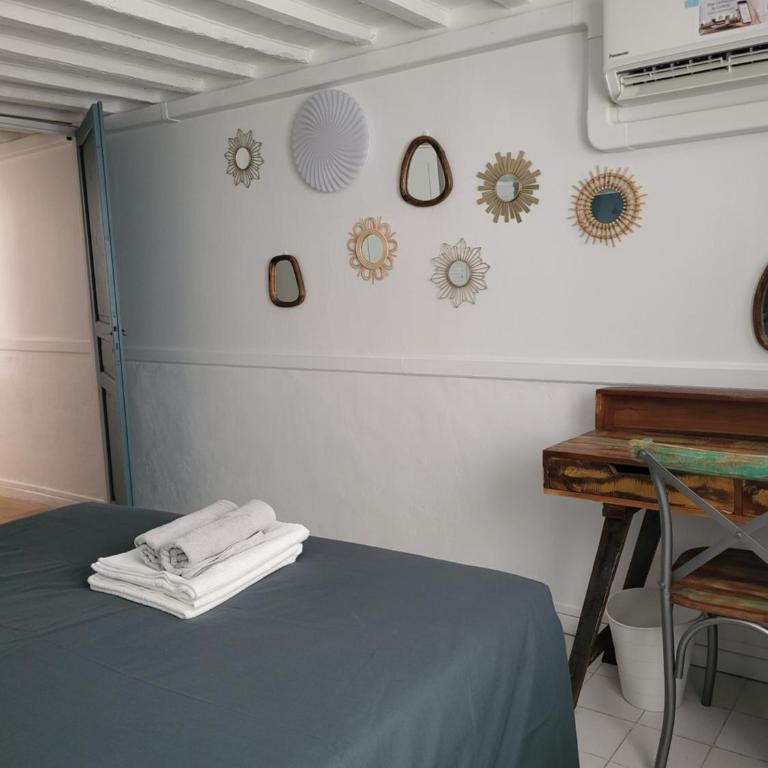 2 pièces Avignon intramuros Place Pie - Appartement 1 Chambre - 14