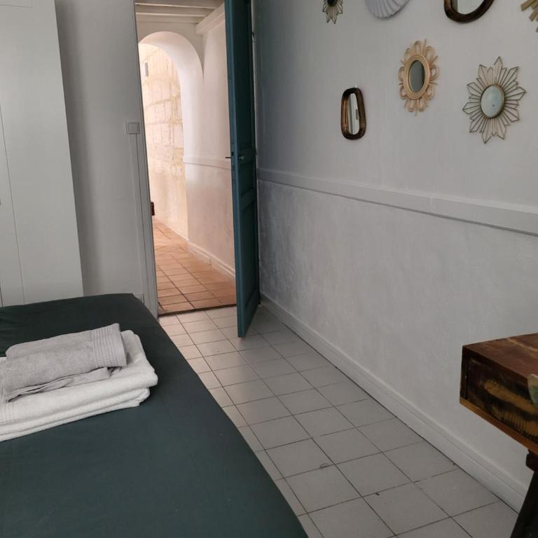 2 pièces Avignon intramuros Place Pie - Appartement 1 Chambre - 11