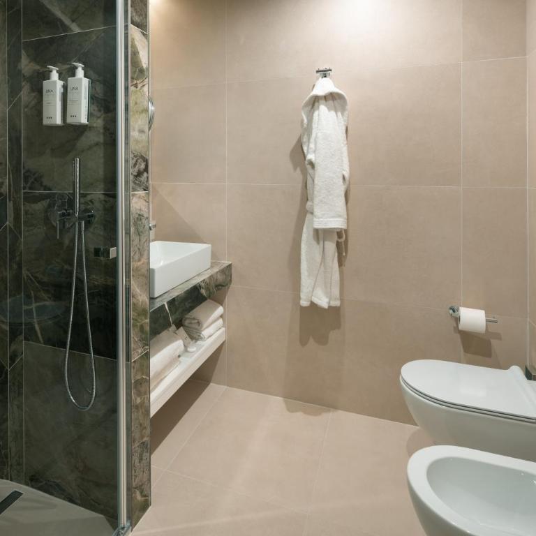 UNA Hotels Forte Dei Marmi - Camera Matrimoniale Deluxe - 1