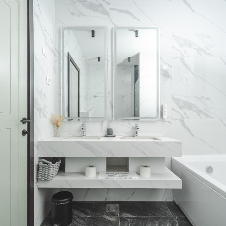 Hotel kingStone Budva - Superior Soba sa Pogledom na More - 3