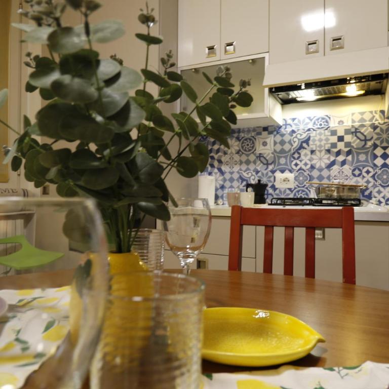 Lovely Home Apartment - Appartamento - 6