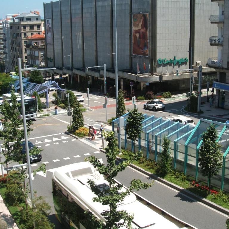 PISO GRAN VIA Vigo - Apartamento de 3 dormitorios - 27