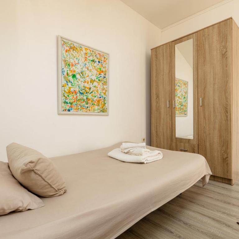 Apartment Skver parking included - Two bedroom apartment with Sea view - 10