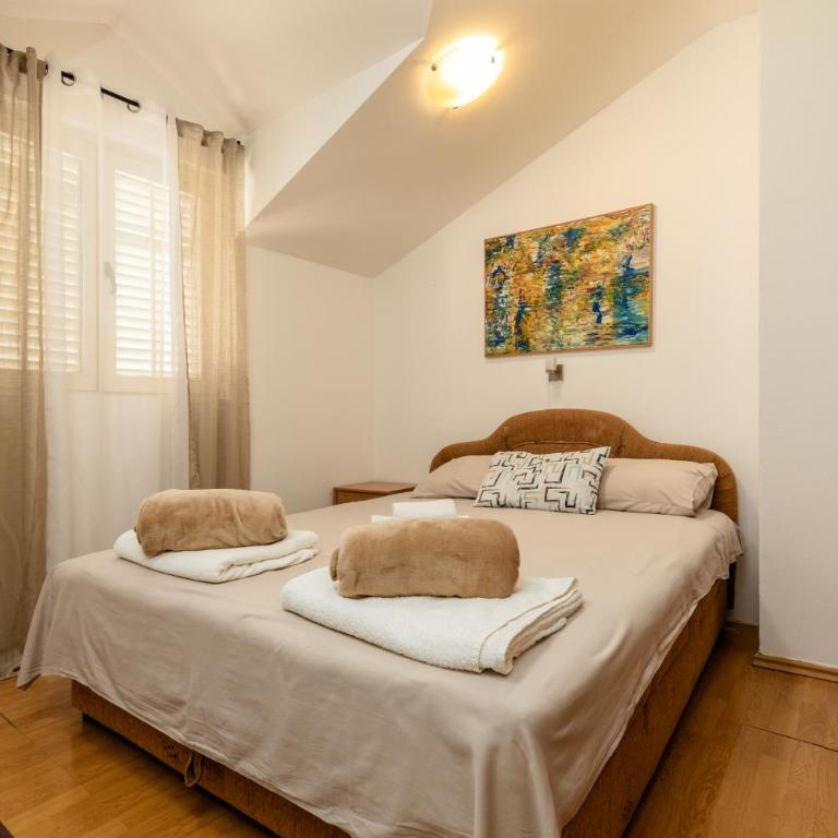 Apartment Skver parking included - Two bedroom apartment with Sea view - 3