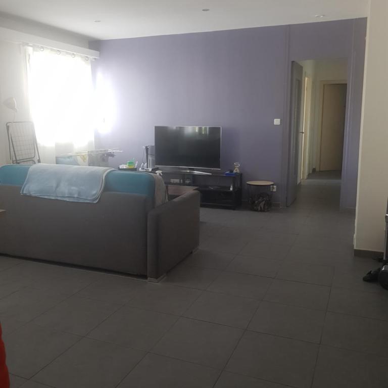 Apparemment proche de toutes commodités - Appartement 1 Chambre - 1