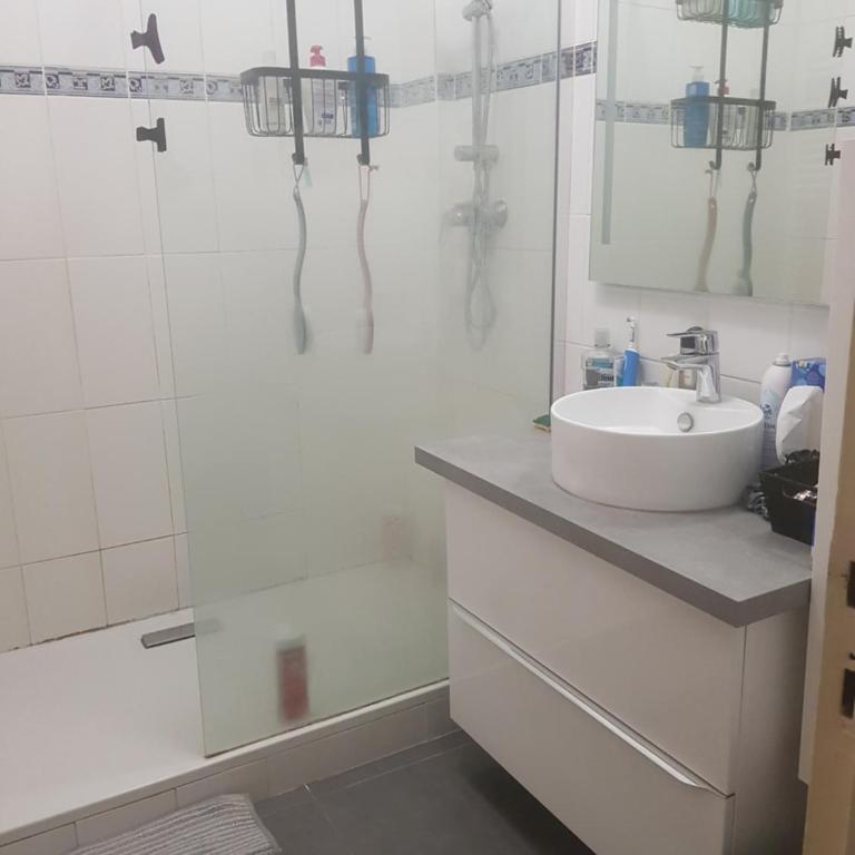 Apparemment proche de toutes commodités - Appartement 1 Chambre - 2