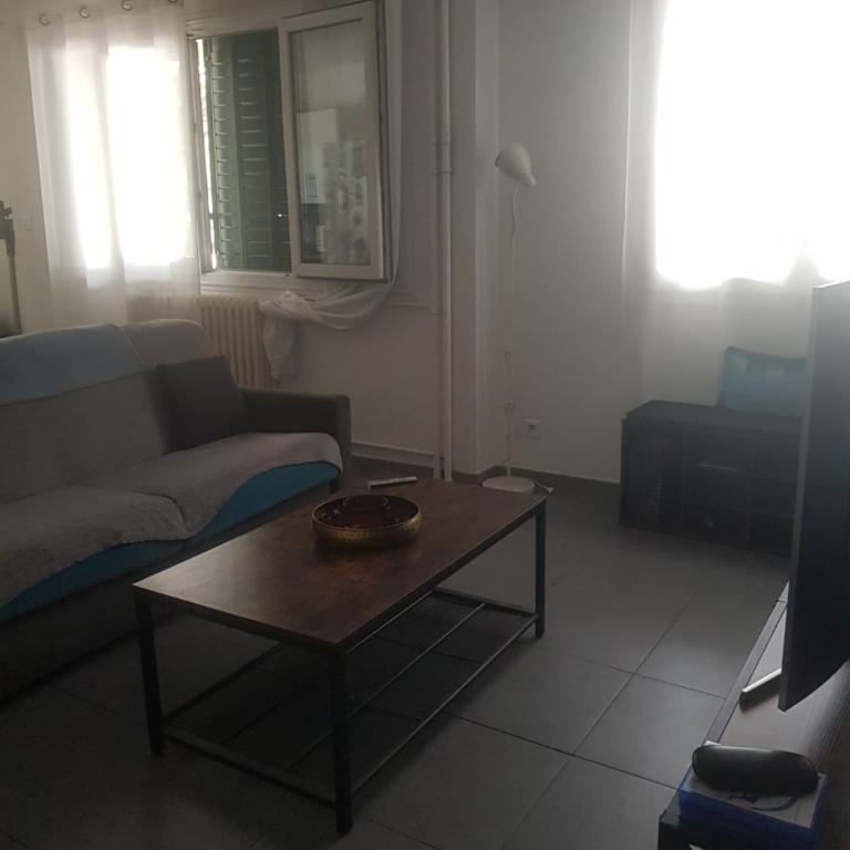 Apparemment proche de toutes commodités - Appartement 1 Chambre - 3