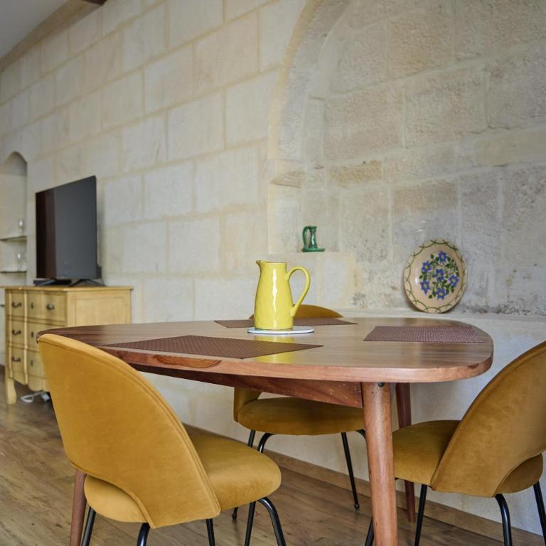 Unforgettable Stay Heart of Bordeaux Historical City Center - One-Bedroom Apartment - 12