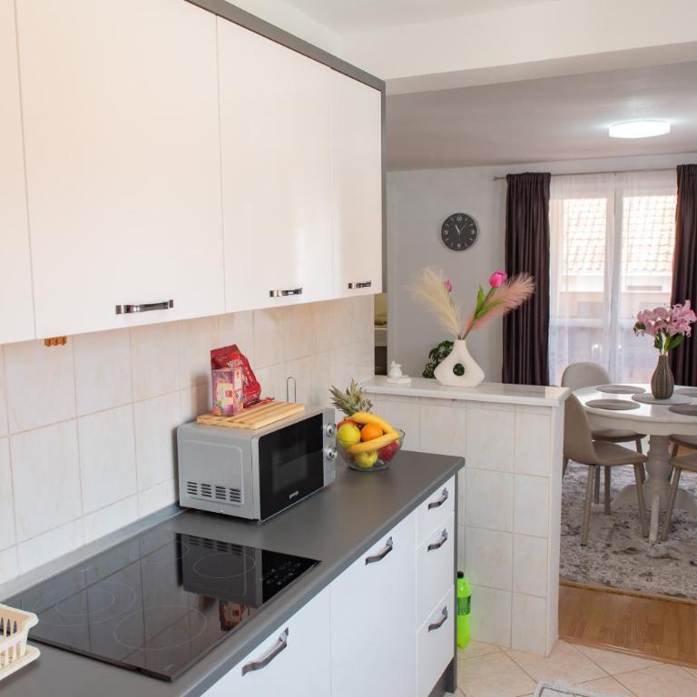 Amarilis apartment - Two-Bedroom Apartment - 11