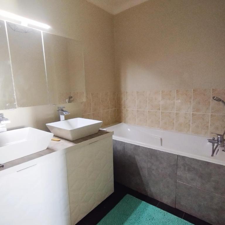 Appartement avec vue près des plages - Apartamento de 2 dormitorios - 12