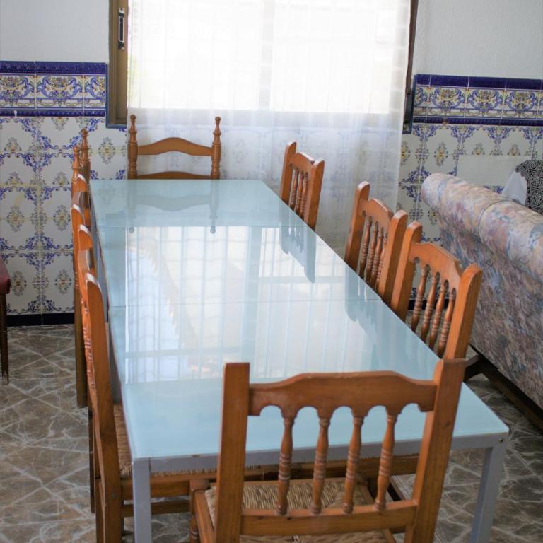 Vacansis Habitaciones Privada en una Villa a un paso del Mar en Cullera - Basic Triple Room with Shared Bathroom - 24