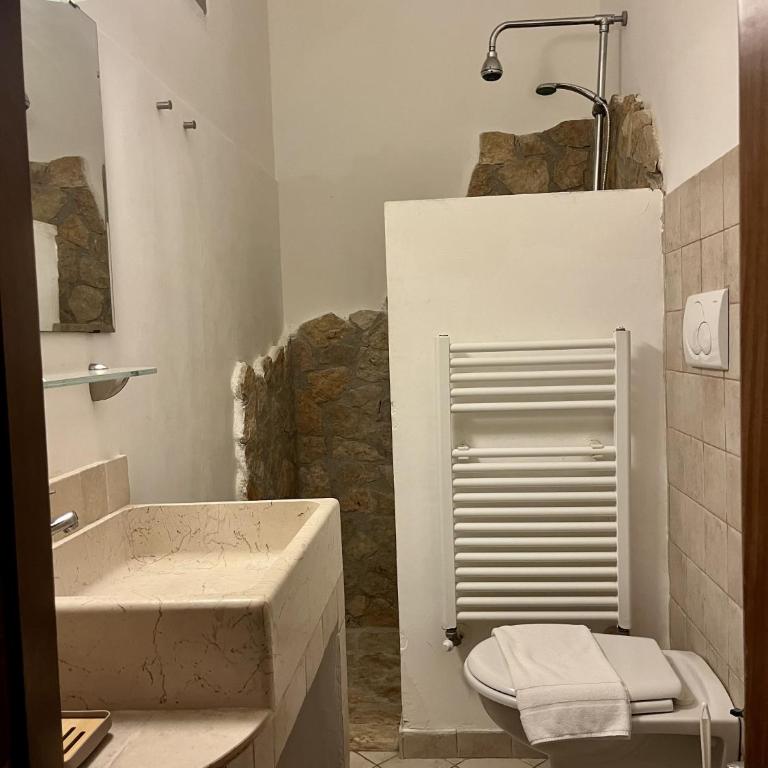 Residenza Collina Dei Pini - Piccolo Appartamento con 1 Camera da Letto e Terrazza - 9