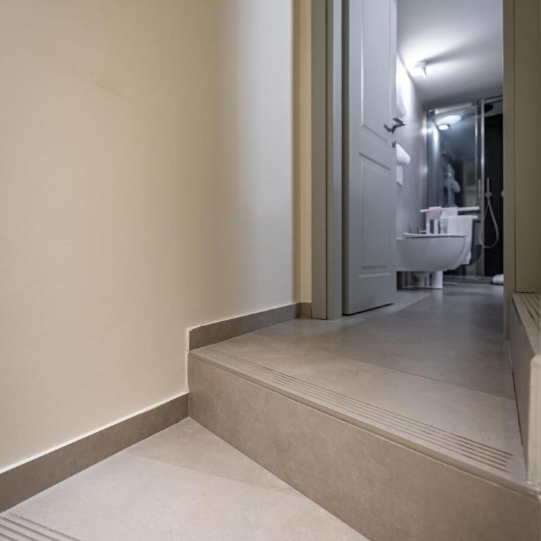 Le Corti by Dimora Collection - Luxury Suites in a Restored 13th-Century Convent with Sauna and Gym - Adults Only - Suite King con Balcone - 12